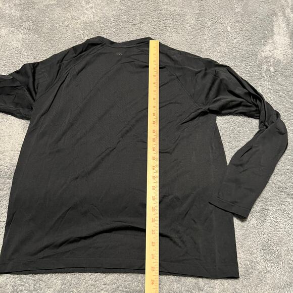Rhone Shirt Mens Medium ? Black Performance Long Sleeve Crew - Picture 6 of 7
